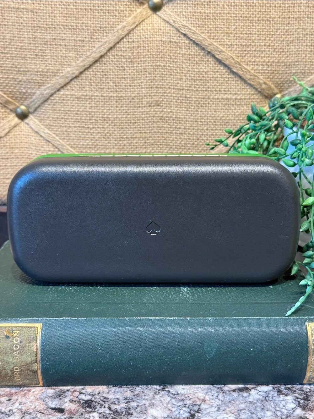 kate spade Green and Black Hard Eyeglass Case
